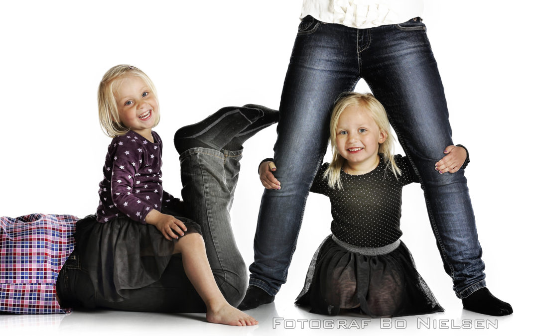 2 børn fotograferet ved fotograf Kolding, fotograferet af fotograf Bo Nielsen i Kolding